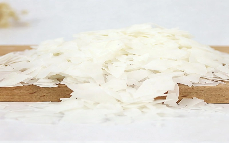 BEHENTRIMONIUM CHLORIDE BEHENTRIMONIUM CHLORIDE